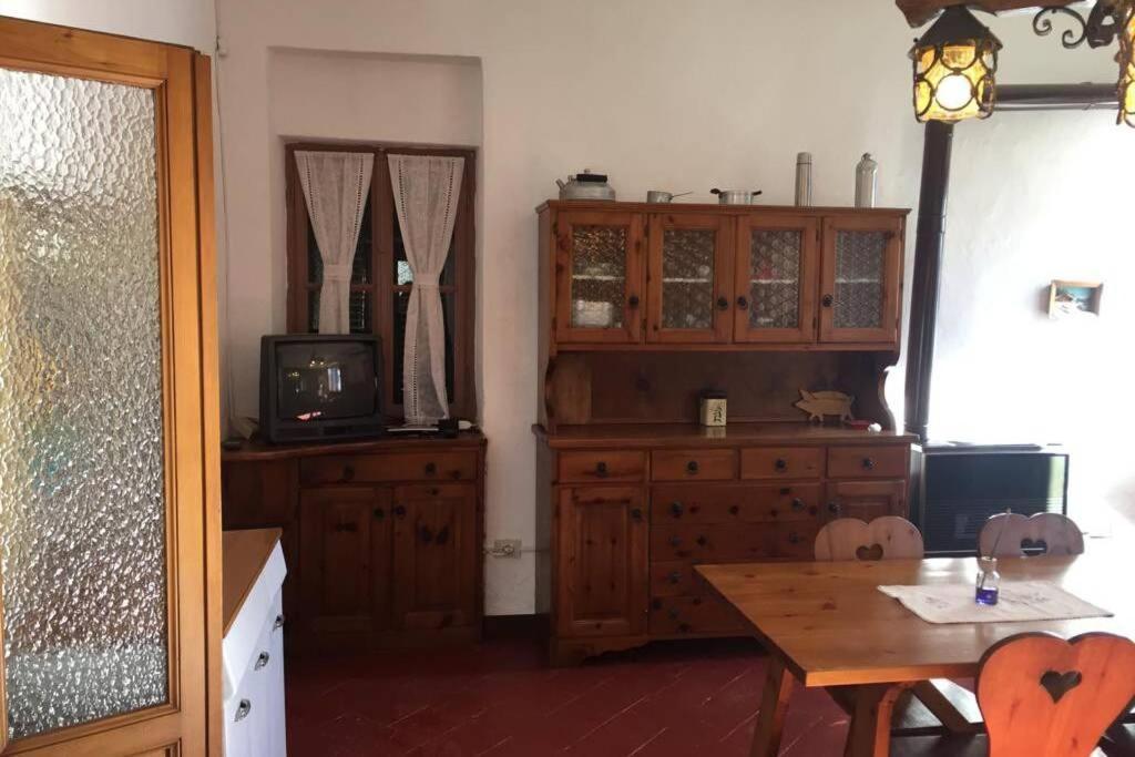 Nel Set Di Piccolo Mondo Antico Villa Viola Valsolda Екстер'єр фото
