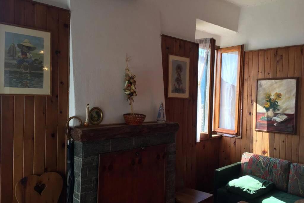 Nel Set Di Piccolo Mondo Antico Villa Viola Valsolda Екстер'єр фото